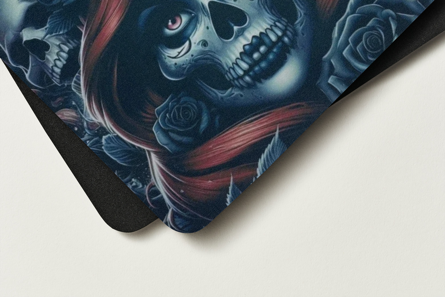 Tapis de souris - Visage de femme en crâne avec cheveux rougeâtre