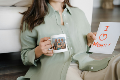 Mug Personnalisé Photo Famille – Effet Cartoon (A&C My Créa)