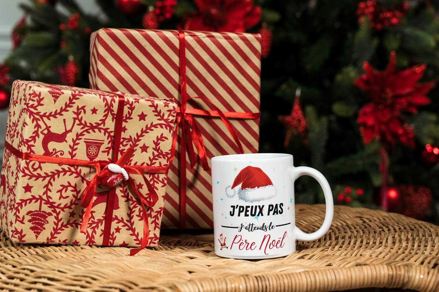 Mug Ambiance de Noël "J’peux pas, j’attends le Père Noël"